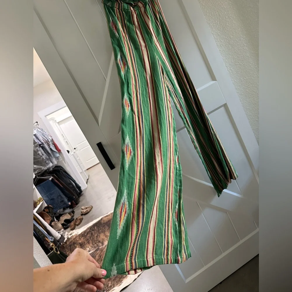 Serape jumpsuit. - Picture 3 of 4